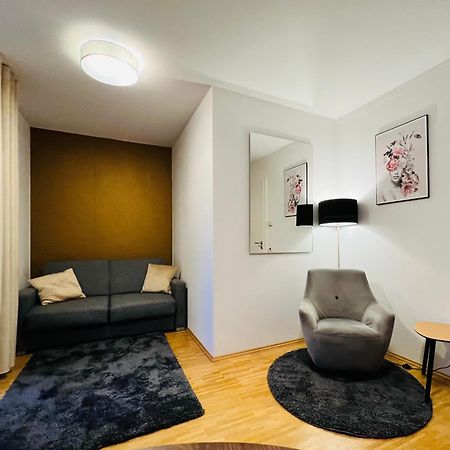 Stylish Apartment Naehe Hbf-Tiefgarage-Lift Ганновер Экстерьер фото