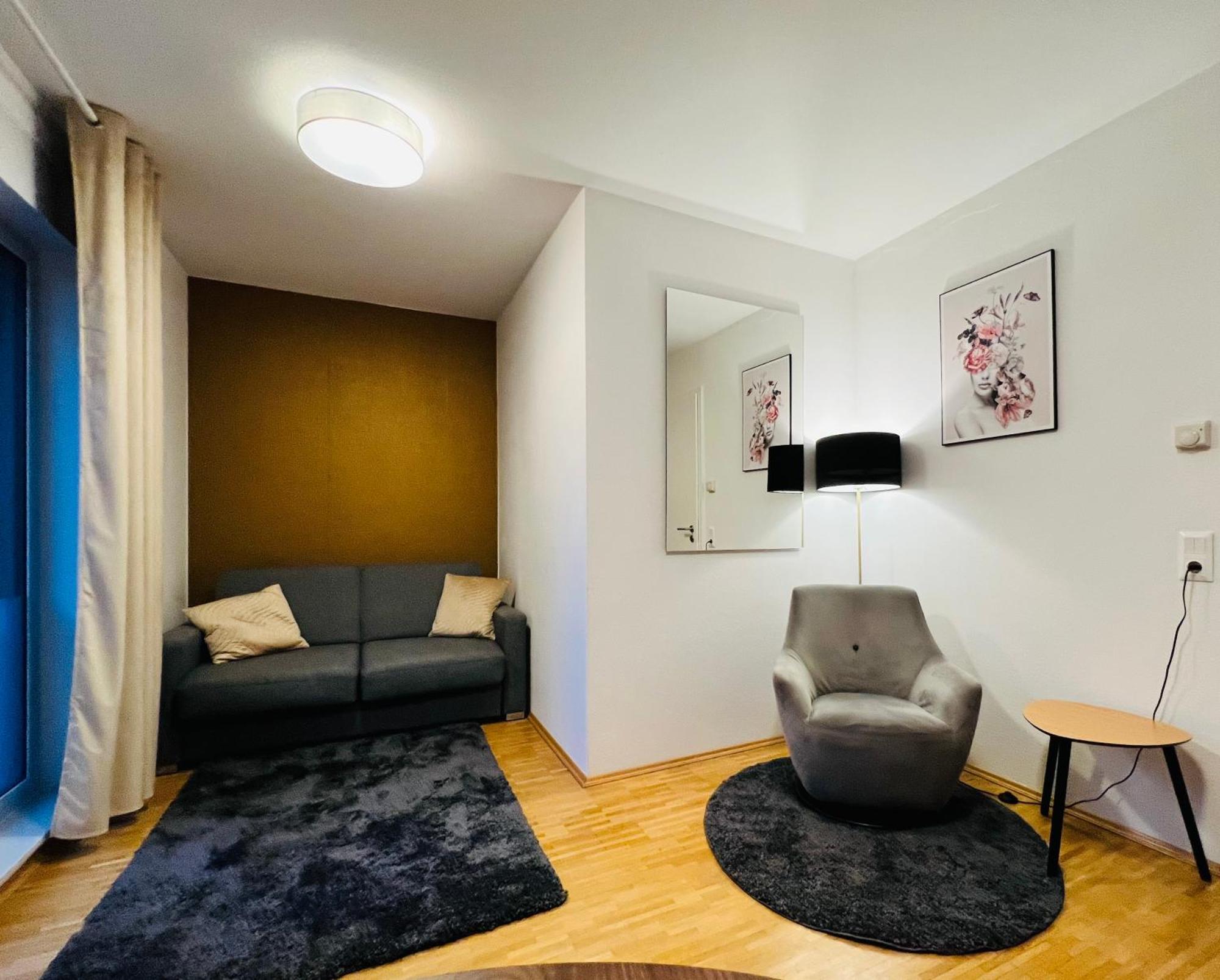 Stylish Apartment Naehe Hbf-Tiefgarage-Lift Ганновер Экстерьер фото