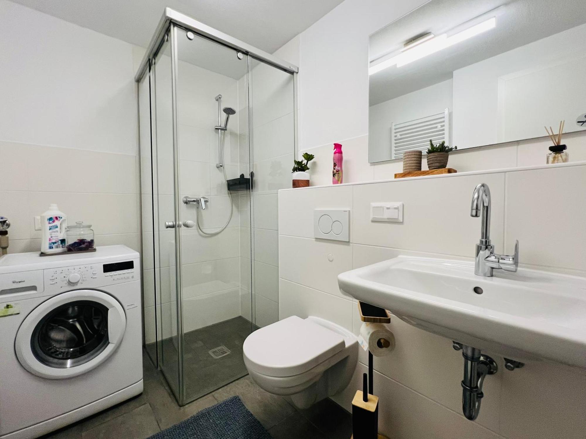 Stylish Apartment Naehe Hbf-Tiefgarage-Lift Ганновер Экстерьер фото